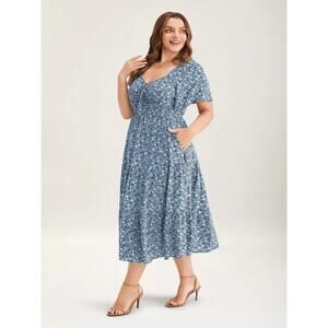 Plus Size 30 6X Bloomchic V-Neck Ditsy Floral Midi Dress Short Sleeve Pocket